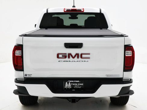 Used 2024 GMC Canyon Elevation w/ Trailering Package image 9
