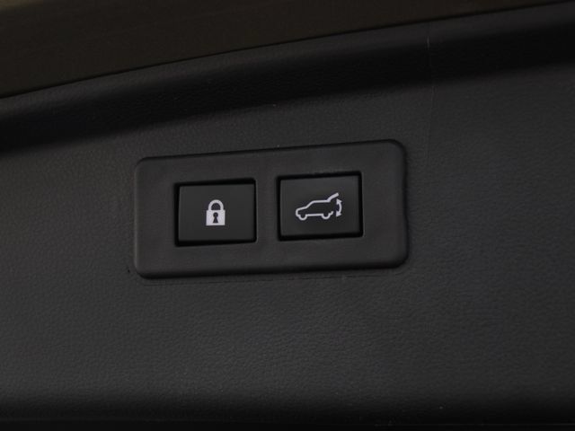 Used 2020 Subaru Outback Touring AWD/4WD image 14