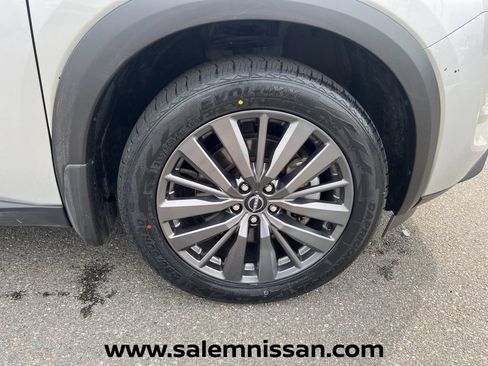 Certified 2023 Nissan Pathfinder SL w/ SL Premium Package AWD/4WD image 29
