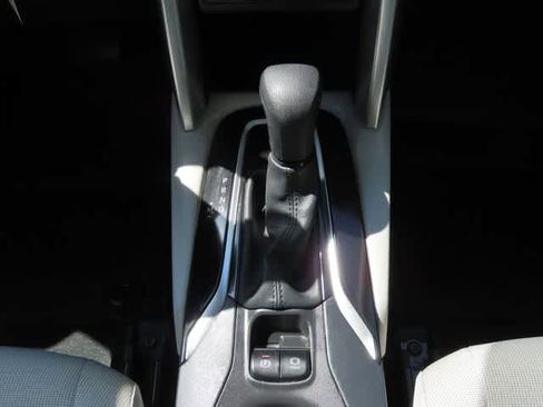 Used 2023 Toyota Corolla Cross L AWD/4WD image 21