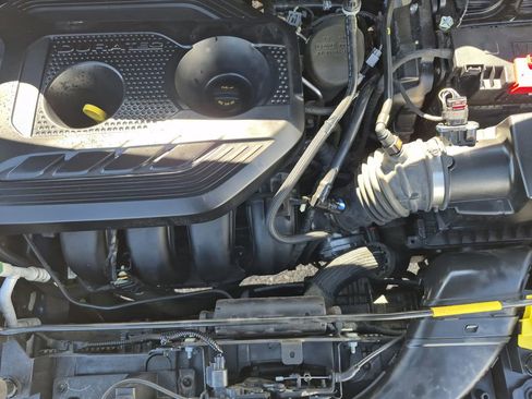 Used 2022 Ford EcoSport SE image 18