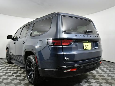 Used 2024 Jeep Wagoneer Series II image 13