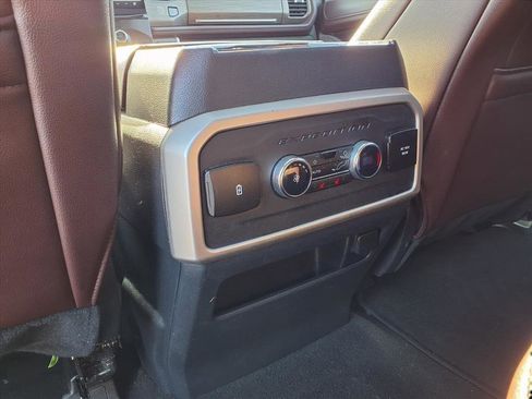Used 2024 Ford Expedition Max Limited image 28