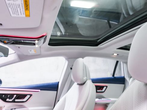 Certified 2023 Mercedes-Benz EQE 500 4MATIC Sedan image 26