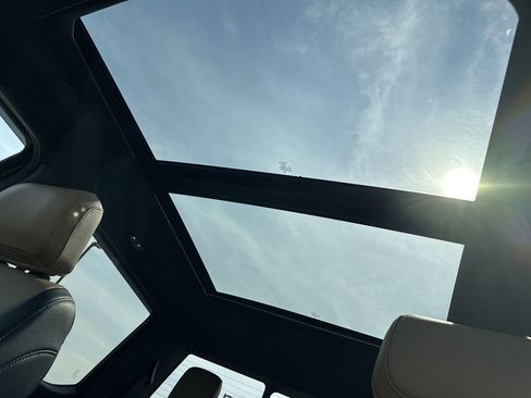 New 2025 Ford F350 Lariat w/ Lariat Ultimate Package image 24