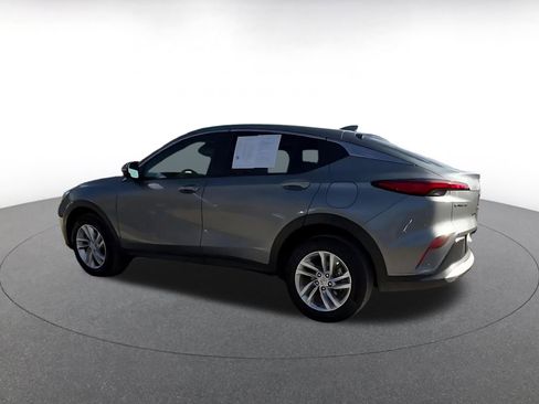 Used 2025 Buick Envista Preferred image 10