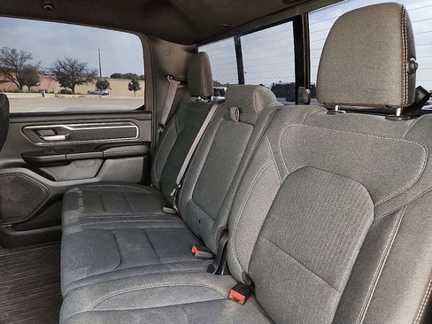 Used 2020 RAM 1500 Big Horn AWD/4WD image 5