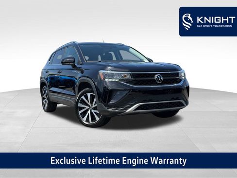 Used 2022 Volkswagen Taos SE AWD/4WD image 1