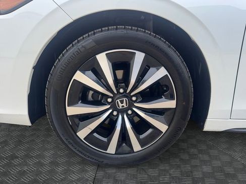 Used 2023 Honda Civic EX-L image 13