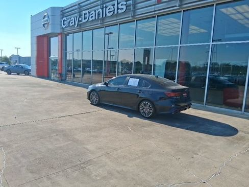 Used 2023 Kia Forte GT FWD image 17