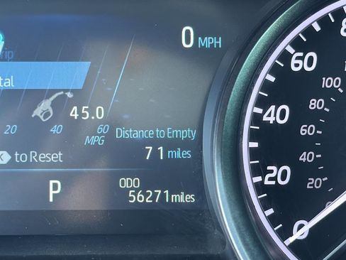 Used 2021 Toyota Camry XSE image 14