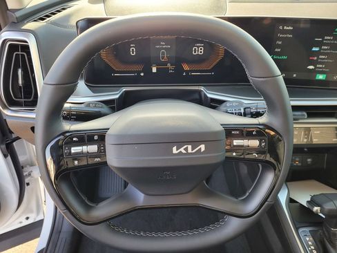 Used 2026 Kia Sorento LX FWD image 21