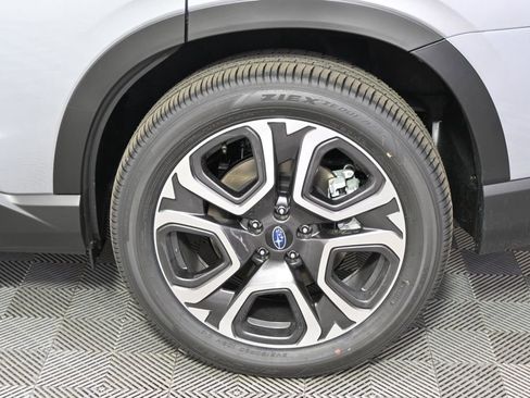 Used 2025 Subaru Ascent Limited w/ Popular Package #2 image 20