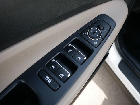 Used 2023 Hyundai Santa Fe SE FWD image 19