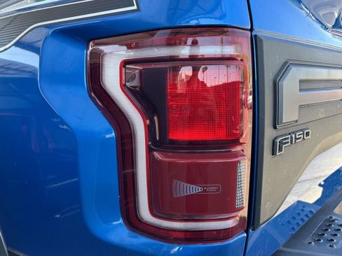 Used 2019 Ford F150 Raptor w/ Equipment Group 802A Luxury AWD/4WD image 14