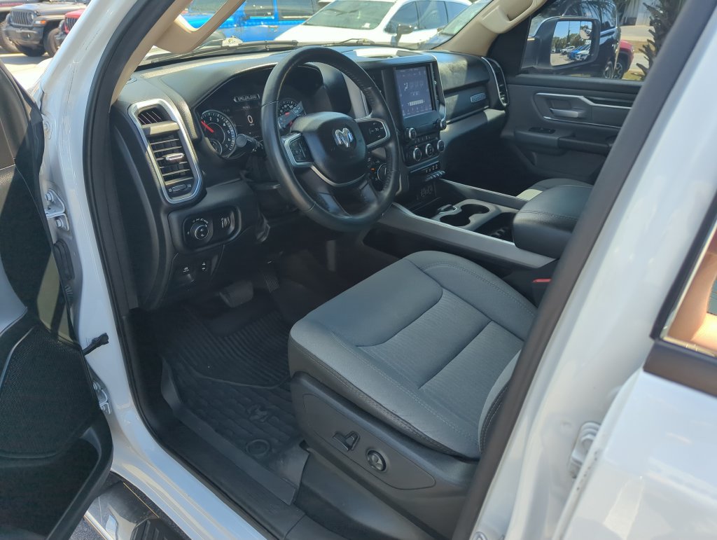 Used 2020 RAM 1500 Big Horn AWD/4WD image 10