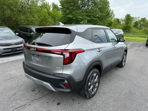New 2026 Kia Seltos LX AWD/4WD image 5