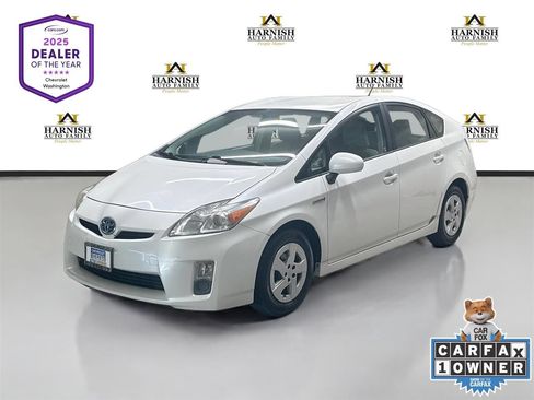 Used 2011 Toyota Prius Three FWD image 1