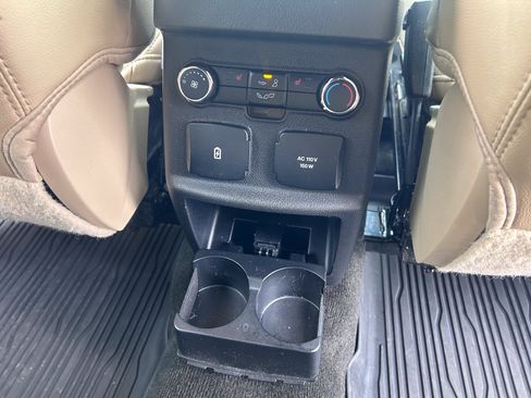 Used 2017 Ford Explorer Limited FWD image 19
