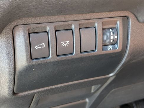 Used 2023 Subaru Ascent Touring AWD/4WD image 17