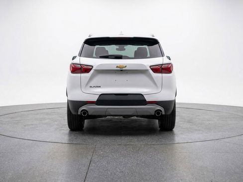 Used 2025 Chevrolet Blazer LT image 7