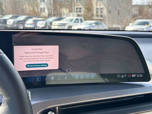 Certified 2026 Cadillac Vistiq Luxury image 9