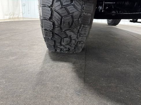 Used 2004 Chevrolet Tahoe 4WD w/ Skid Plate Package image 34