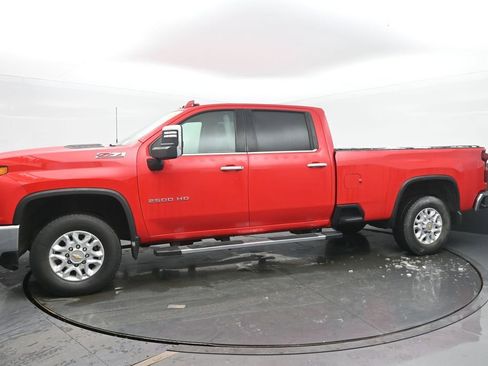 Used 2022 Chevrolet Silverado 2500 LTZ w/ LTZ Plus Package image 55