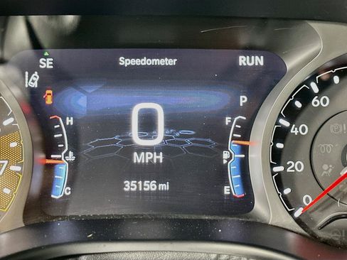 Used 2025 Jeep Compass Trailhawk AWD/4WD image 19