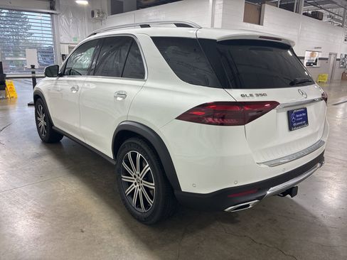 New 2026 Mercedes-Benz GLE 350 4MATIC image 4