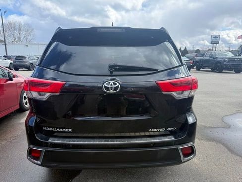 Used 2018 Toyota Highlander Limited image 4