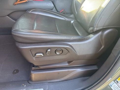 Certified 2023 GMC Yukon XL Denali w/ Max Trailering Package image 6