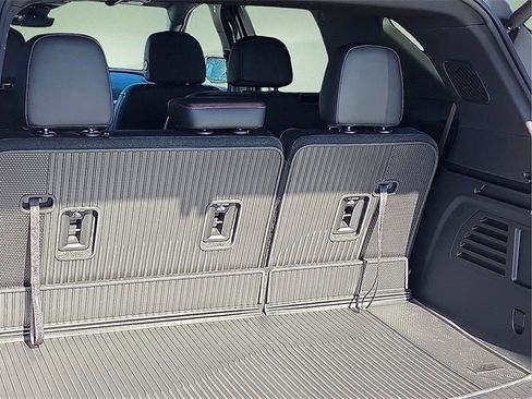 New 2026 Chevrolet Traverse Z71 w/ Enhanced Driving Package image 11