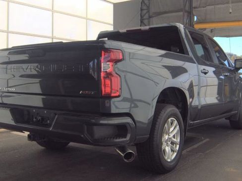 Used 2022 Chevrolet Silverado 1500 RST RWD image 3