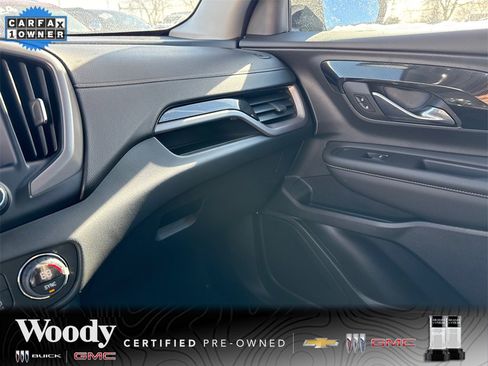 Used 2023 GMC Terrain AT4 image 26