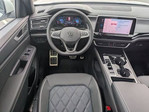 New 2026 Volkswagen Atlas Cross Sport SEL Premium R-Line AWD/4WD image 17