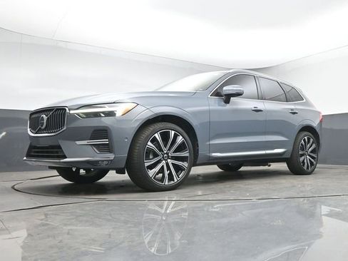 Used 2023 Volvo XC60 B5 Ultimate w/ Protection Package Premier AWD/4WD image 17