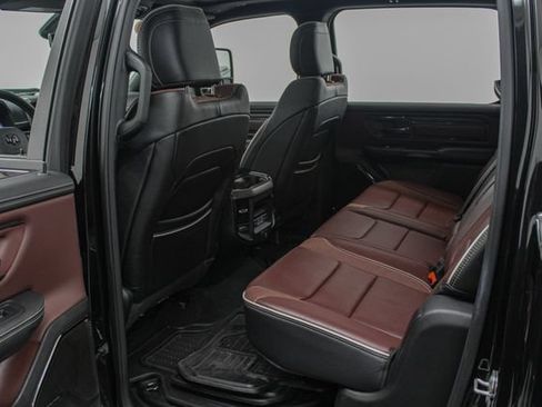 Used 2025 RAM 1500 Limited AWD/4WD image 25