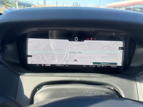 Used 2025 Land Rover Range Rover Velar Dynamic SE image 14