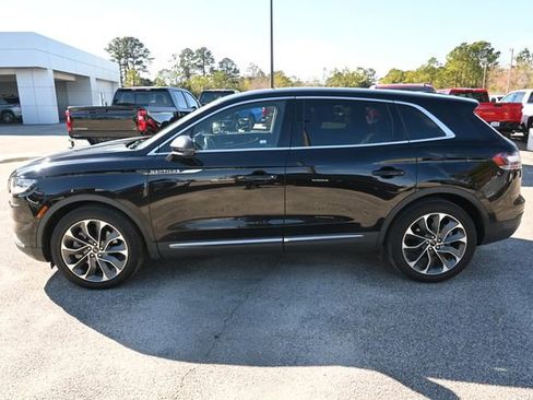 Used 2023 Lincoln Nautilus Reserve w/ Equipment Group 201A image 2