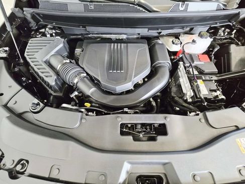 New 2026 Chevrolet Traverse LT w/ Midnight/Sport Edition image 15