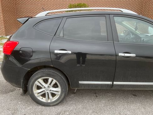 Used 2012 Nissan Rogue SV w/ Premium Pkg image 13
