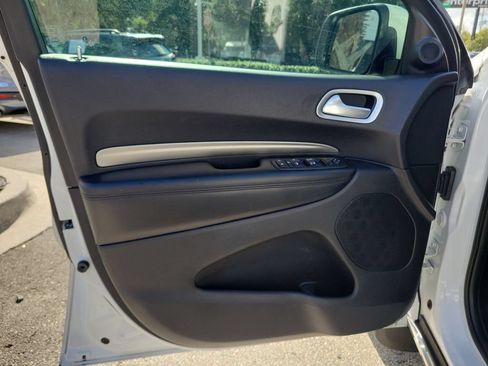 Used 2020 Dodge Durango SXT RWD image 22