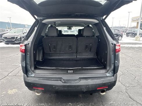 Certified 2021 Chevrolet Traverse LT w/ LPO, Floor Liner Package image 24