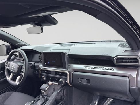 Used 2024 Toyota Tacoma SR5 image 15