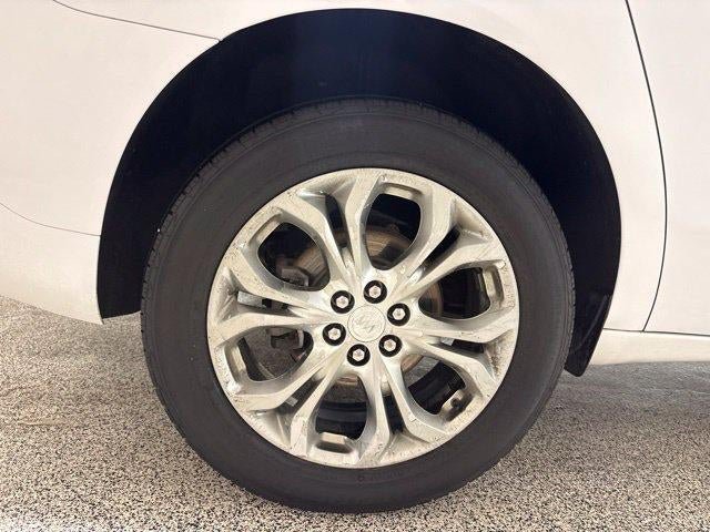 Used 2020 Buick Enclave Avenir w/ Avenir Technology Package AWD/4WD image 36
