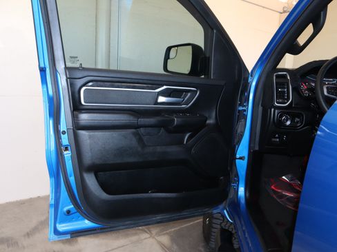 Used 2022 RAM 1500 Big Horn AWD/4WD image 31