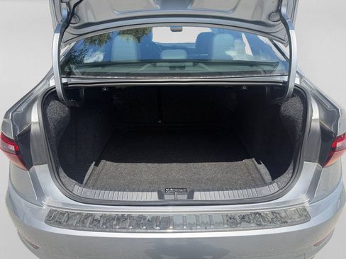 Used 2019 Volkswagen Jetta FWD image 30