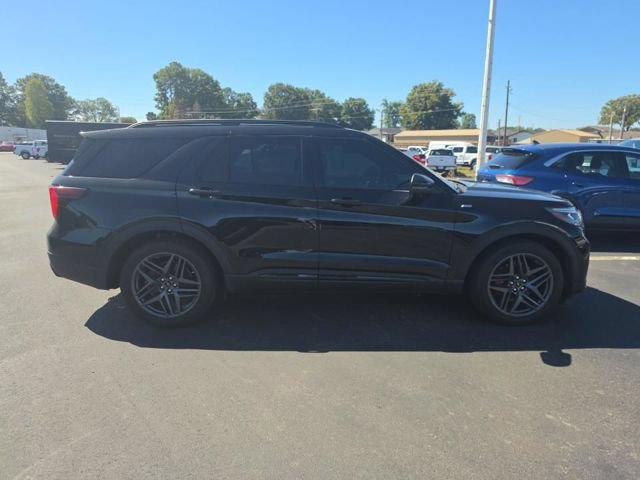 Used 2025 Ford Explorer ST-Line w/ Premium Package RWD image 14