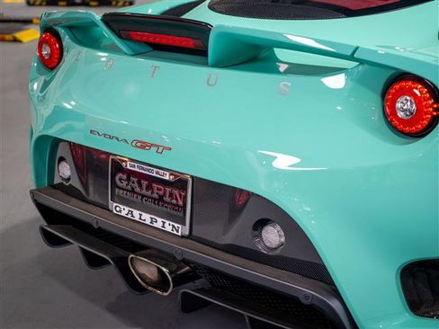 Used 2021 Lotus Evora image 7